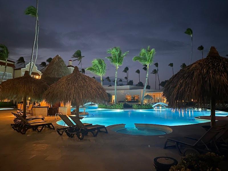 TRS Turquesa Hotel thumbnail 3