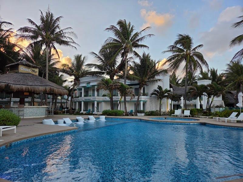 Margaritaville Island Reserve Riviera Cancun by Karisma thumbnail 3