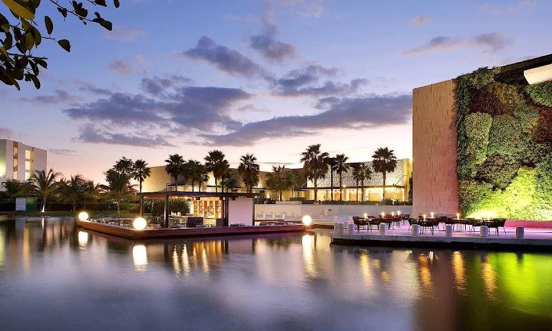 Family Selection at Grand Palladium Select Costa Mujeres 1