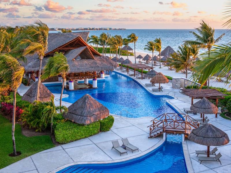 Excellence Riviera Cancun thumbnail 5