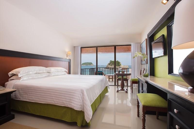 Barceló Huatulco thumbnail 2