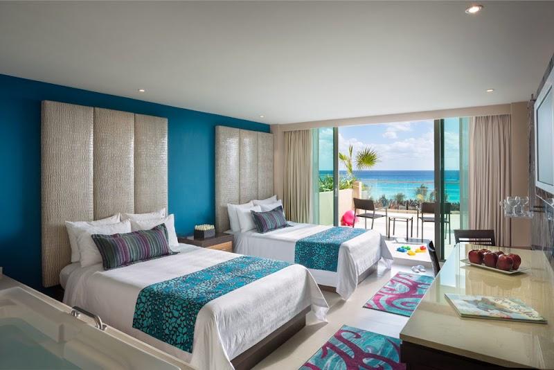 Hard Rock Hotel Cancun thumbnail 2