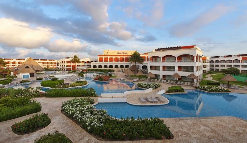 Hard Rock Hotel Riviera Maya 1