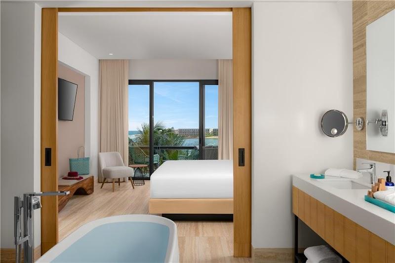 Hilton Tulum Riviera Maya All-Inclusive Resort thumbnail 2