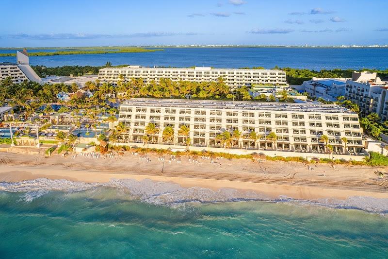 Grand Oasis Cancun