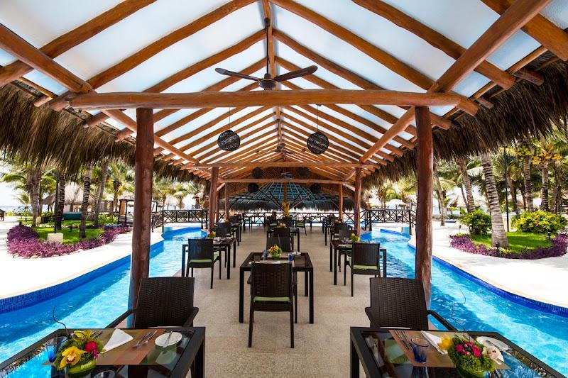 Hidden Beach Au Naturel Resort 1
