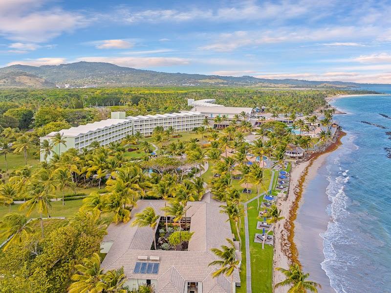 Coconut Bay Beach Resort & Spa 1