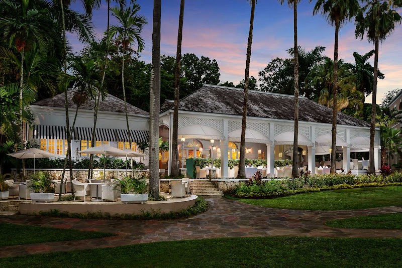 Couples Sans Souci 1