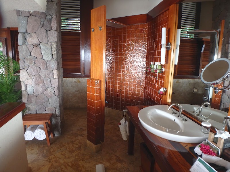 Jade Mountain Resort thumbnail 4