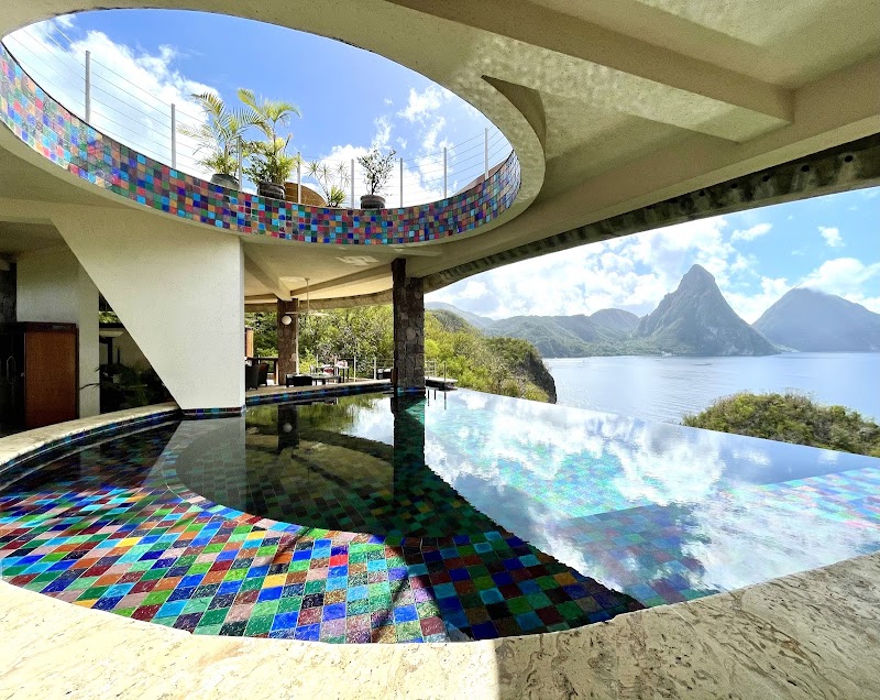 Jade Mountain Resort thumbnail 5
