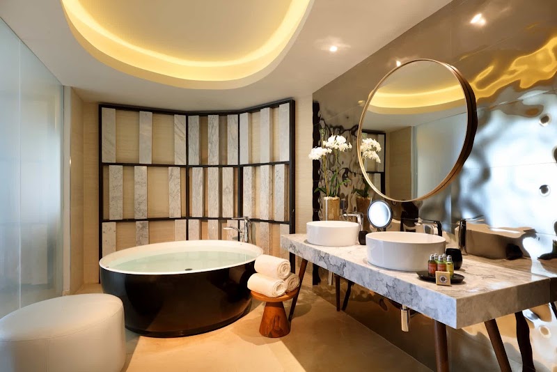 TRS Coral Hotel thumbnail 4