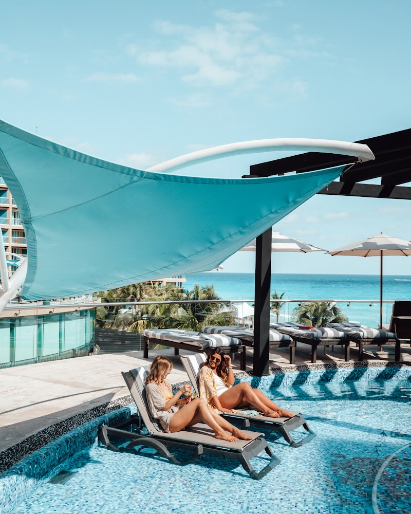 Hard Rock Hotel Cancun thumbnail 3