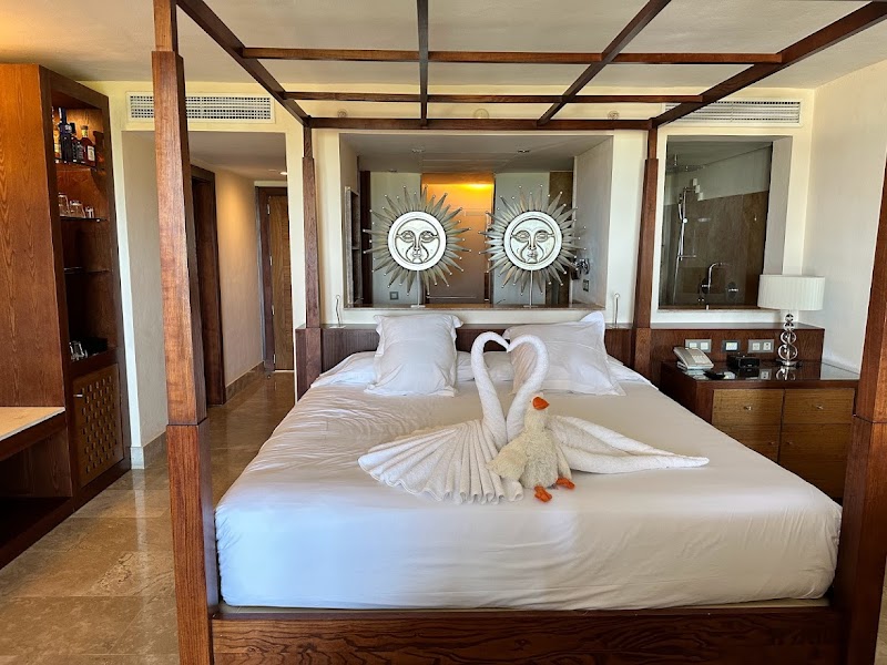 Excellence Playa Mujeres thumbnail 2