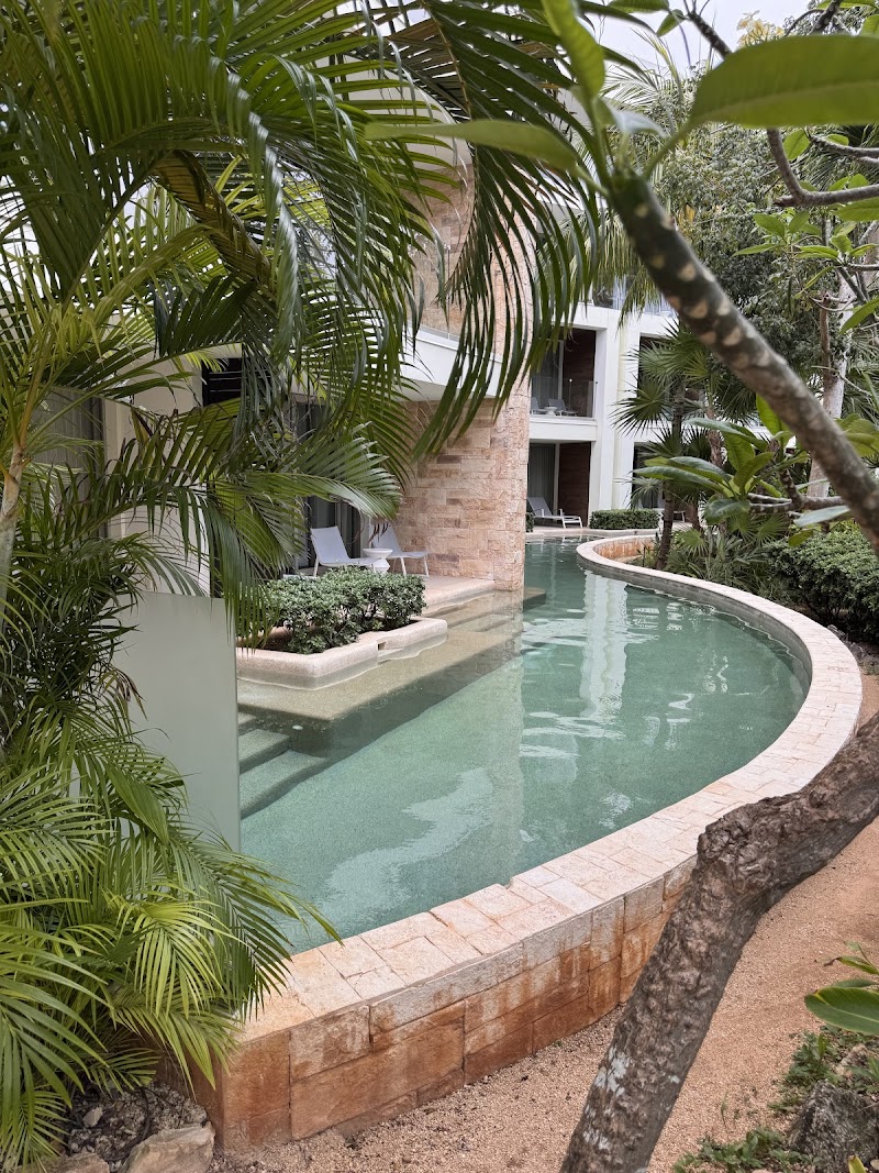 Breathless Riviera Cancun Resort & Spa thumbnail 3