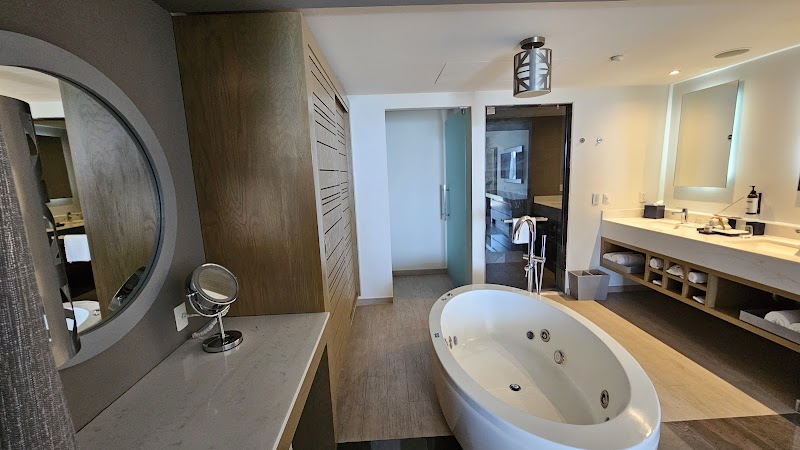 Secrets Riviera Cancun Resort & Spa thumbnail 4