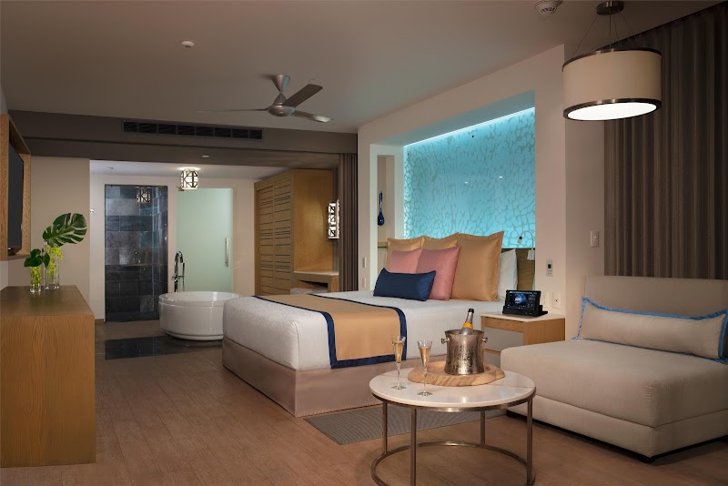 Secrets Riviera Cancun Resort & Spa thumbnail 5