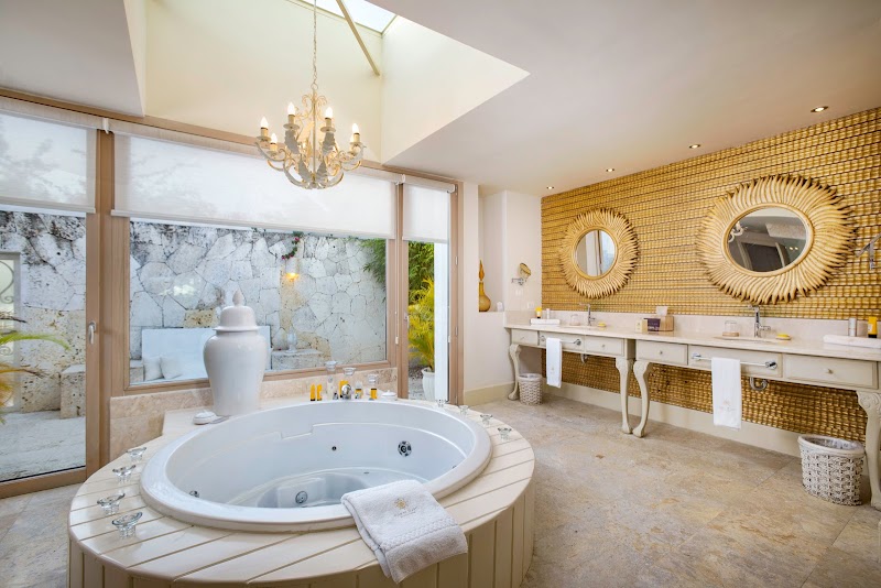 Eden Roc Cap Cana thumbnail 4